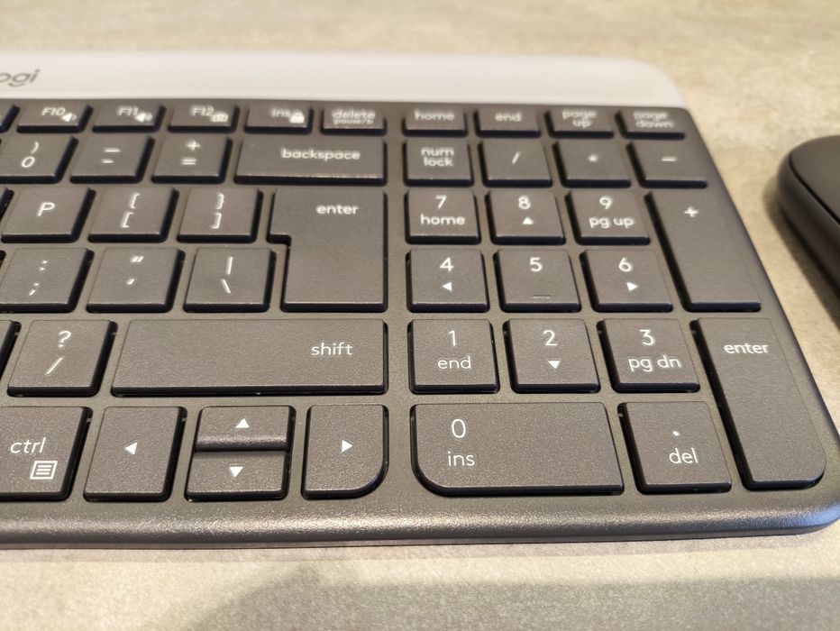 Logitech k470 klawiatura + mysz