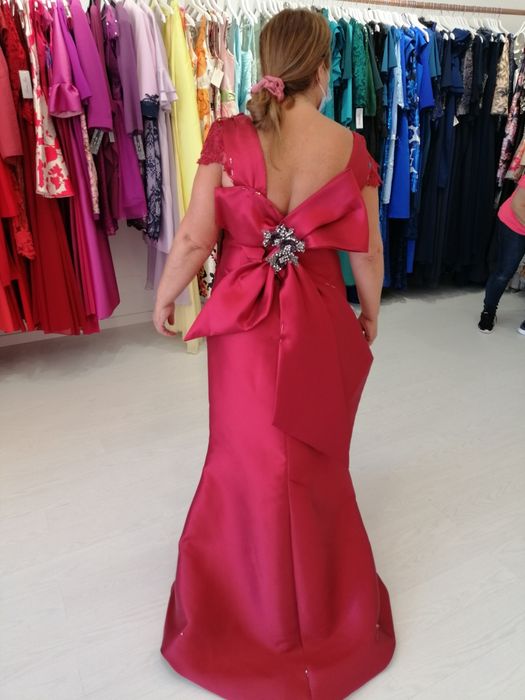 Vestido de cerimónia vermelho