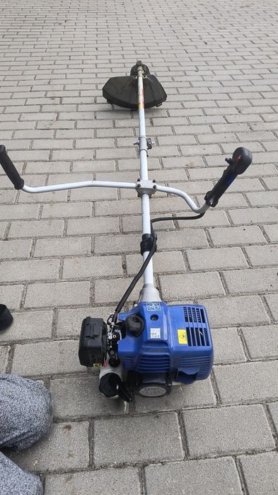 Kosa żyłkową spalinowa