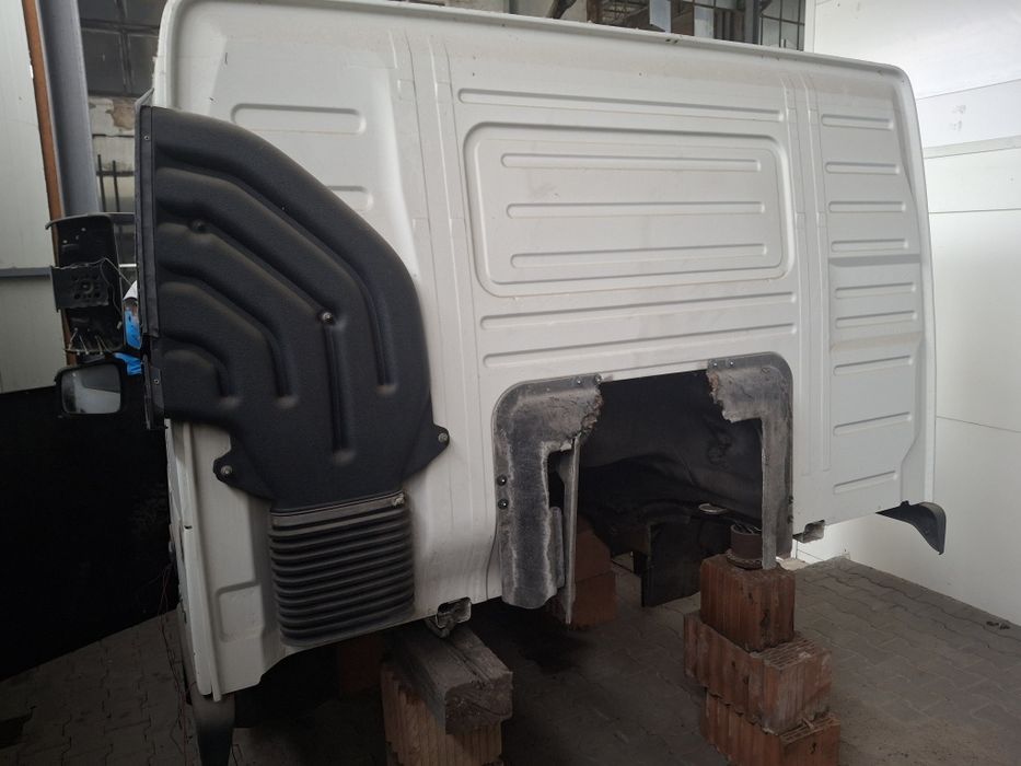 Kabina dzienna Volvo FM stan BDB Łódzkie
