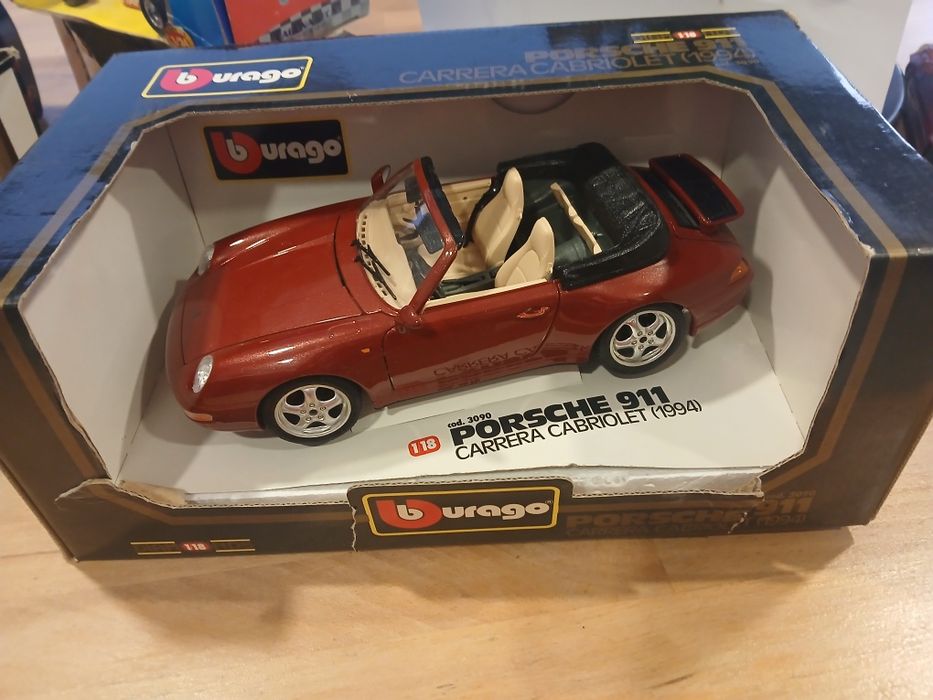 Porche 911 escala 1.18