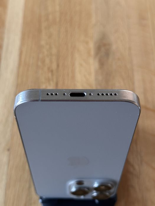 iPhone 15 Pro Natural Titanium 128GB