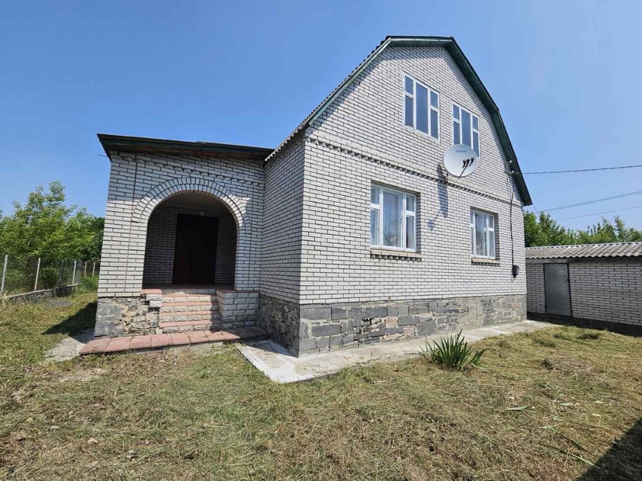 Будинок з ремонтом в Коростишеві 110м2 69000$