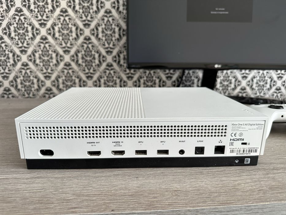Ігрова Приставка | Xbox One S 1 TB