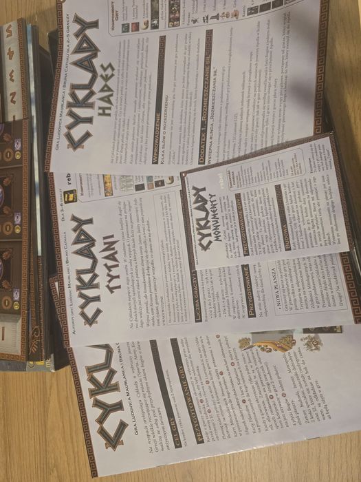 Cyklady z dodatkami i insertem