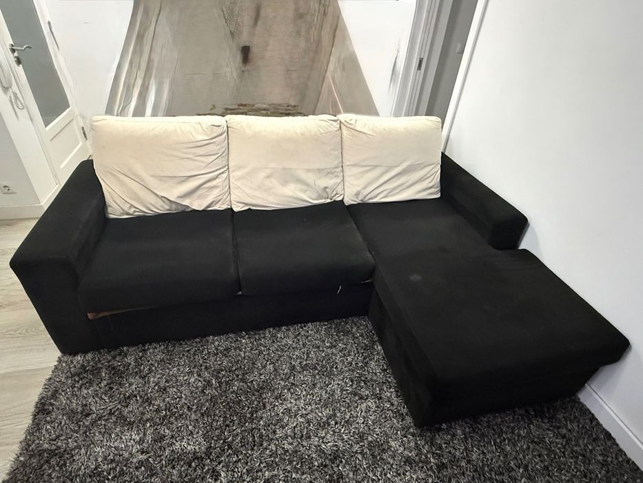 Vendo sofá e secretária