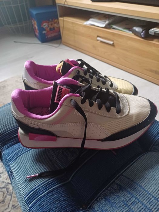 Sprzedam  adidasy