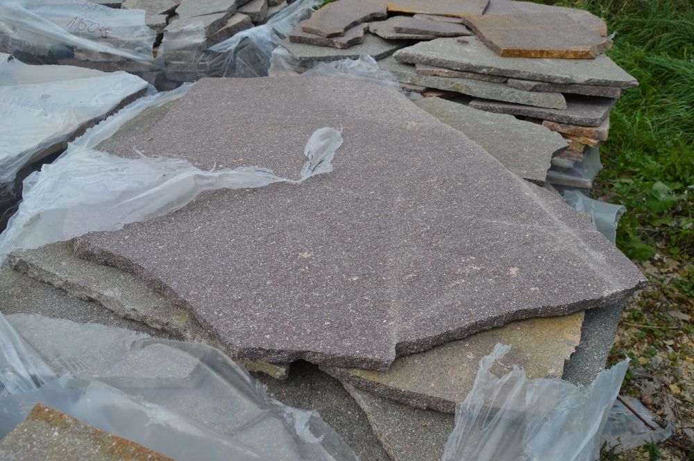 Duże płyty 2-4 cm, porfir włoski kamień na taras, schody, ścieżki