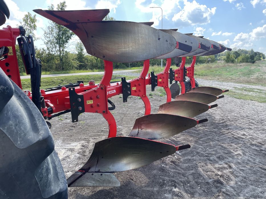 Pług obrotowy Akpil KM180 4+1