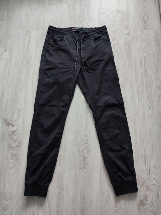 Spodnie męskie Volcano rozm. S