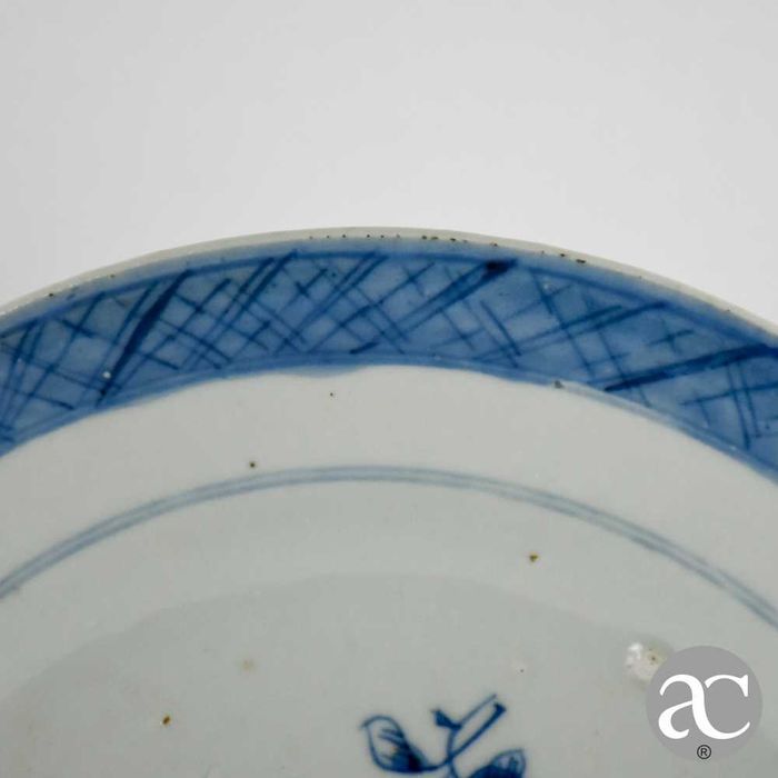 Prato porcelana China, Dinastia Qing, Período Qianlong, séc. XVIII n2