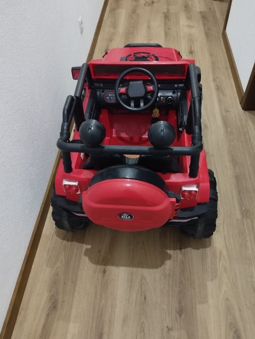 Veículo todo-terreno para criança