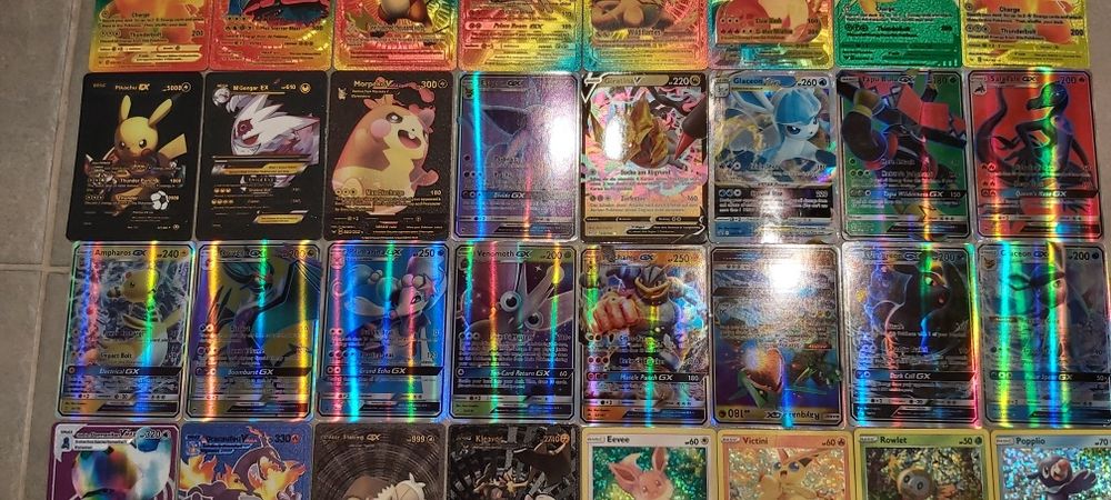 Karty Pokemon oryginalne różne 136 szt. Zestaw