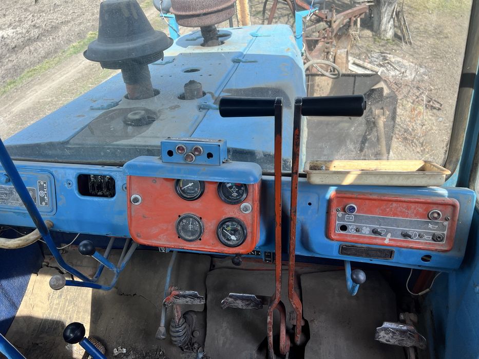 Дт 75 з плугом (А41)