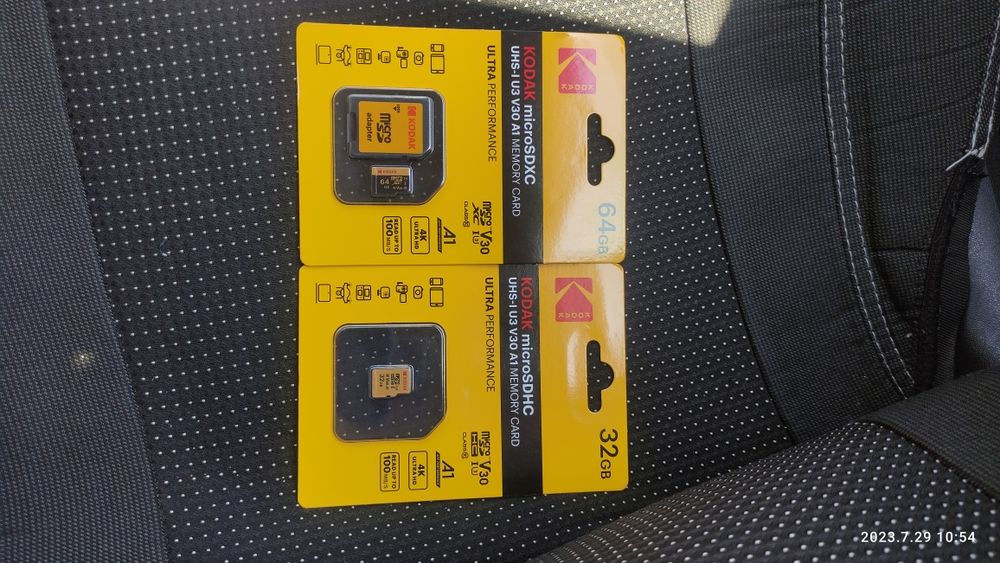 Флешка,карта пам'яті,накопичувач