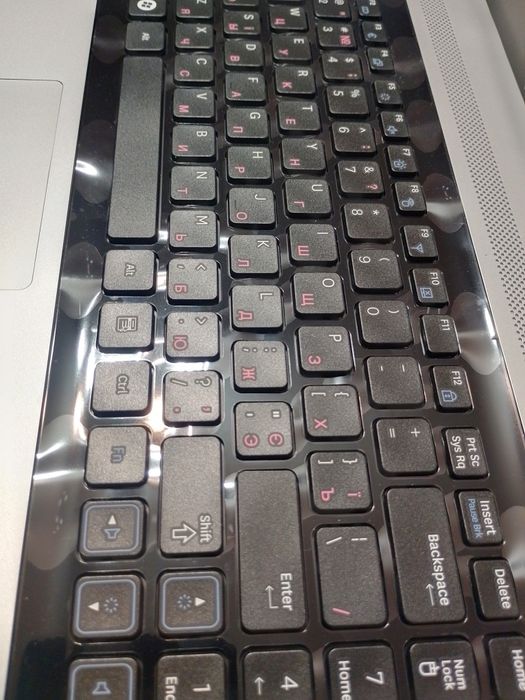 Ноутбук Samsung rv 513 новый