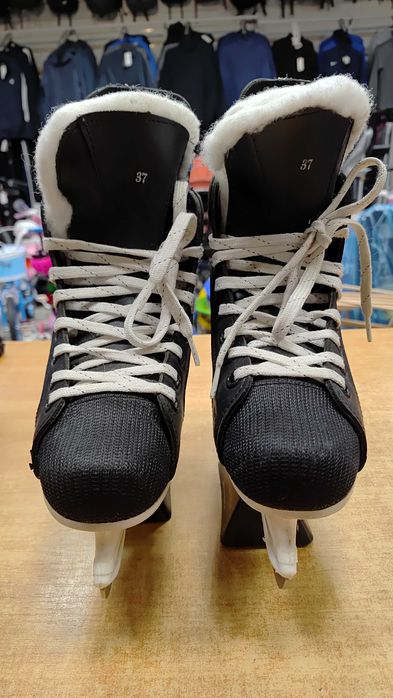 Łyżwy hokejowe TORONTO Trex ( rozmiar 37 )