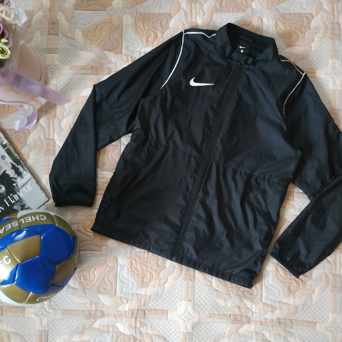 Кофта зіпка від Nike для хлопчика 10-11 років