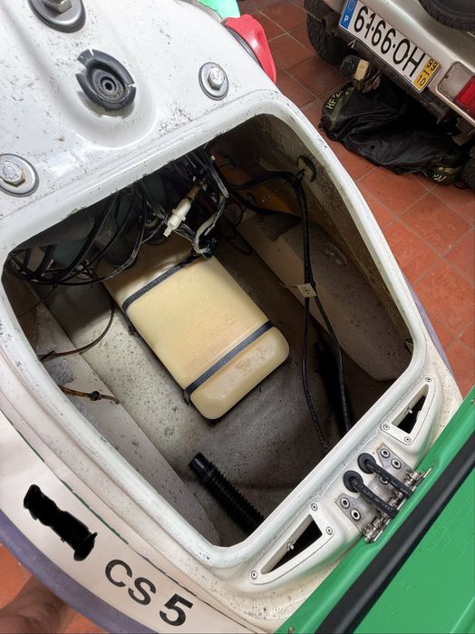 Seadoo XP 650 – 1993 • Pouco uso • Com atrelado Toniauto