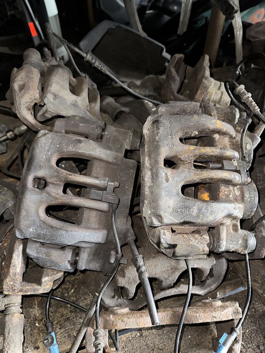 Супорта Mercedes Sprinter 906 Crafter