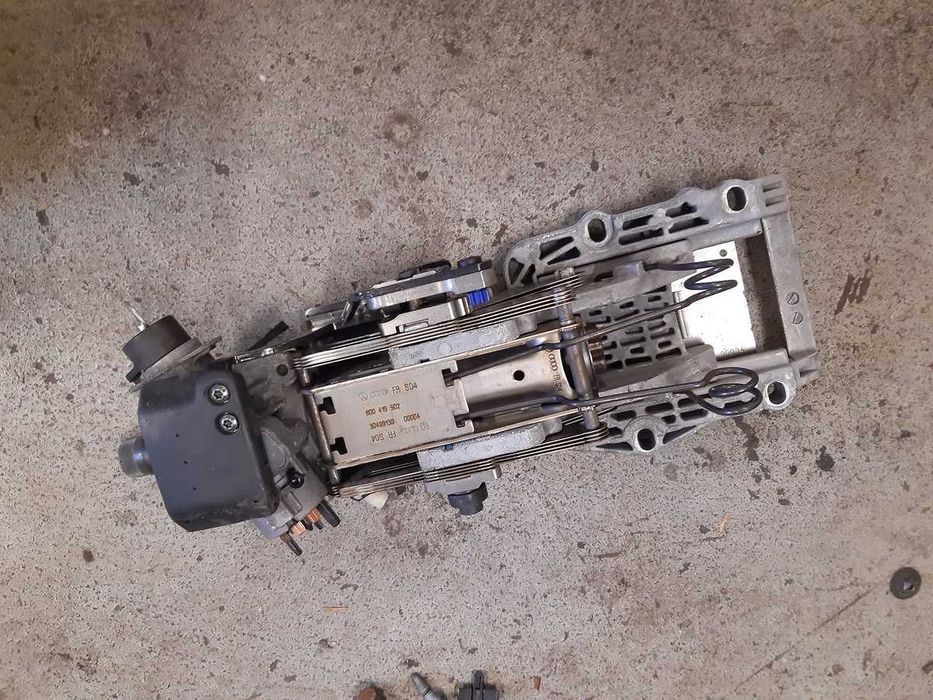 Stacyjka kluczyk kolumna kierownicza Audi A4 B5 1.8 Turbo 8D0'419502