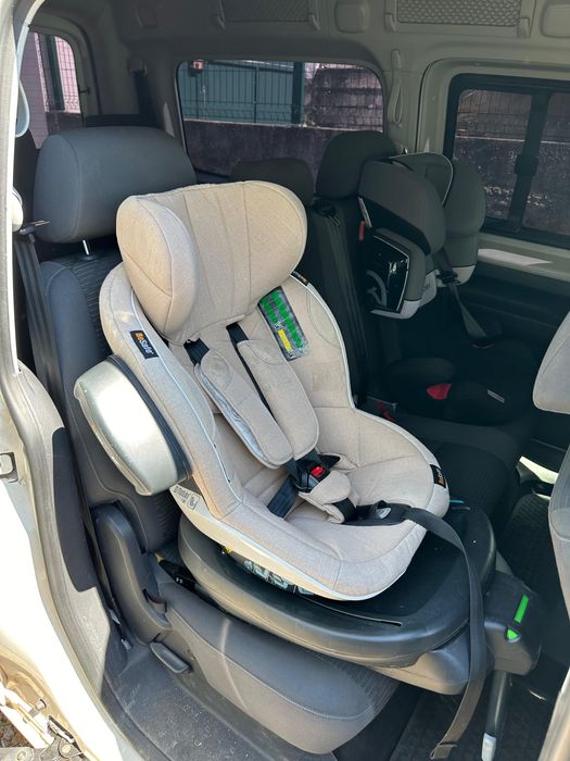 Cadeira Besafe izi  modular + base isofix