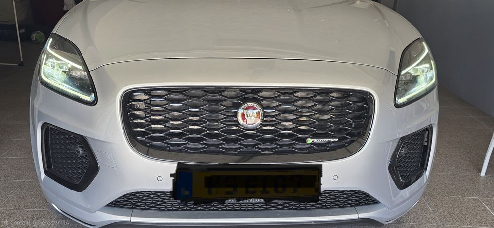 Jaguar E-pace R-Dynamique P300e