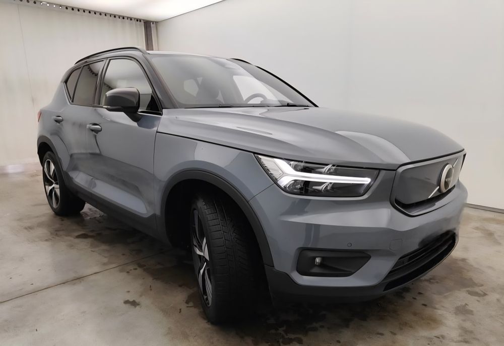 Продам Volvo XC 40 recharge electro