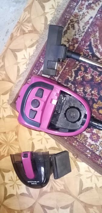 продам пилосос бу