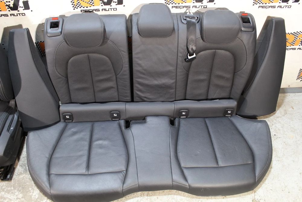 Conjunto de bancos BMW 1 (F40)