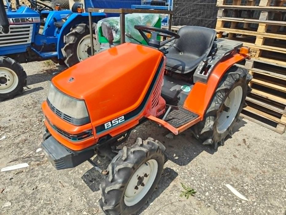Traktor Mini Ciągnik Kubota B52 4x4 15 KM Glebogryzarka