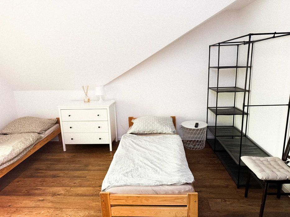 Pokoje dla pracowników | MEDIA W CENIE | F-VAT | Internet | Sprzątanie