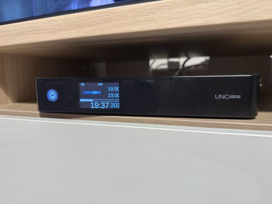 Vu+ Uno 4K SE DVB-S2X z najnowszym OpenATV i dyskiem SSD 128GB