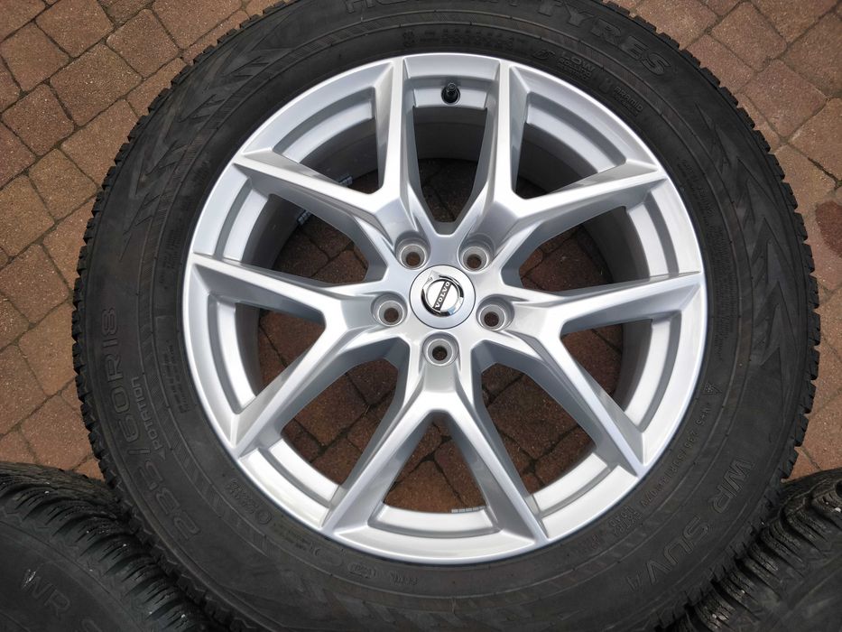 3947. Alufelgi 18" Volvo XC60 II XC40 oryginalne 7.5J ET50.5 5x108