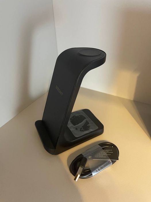 Бездротова зарядна станція 3 в 1 GIZONT 15W Fast Charge (для iPhone, Apple Watch, AirPods)