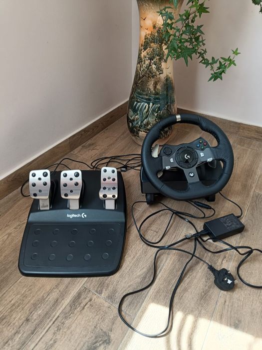 Logitech 920 кермо x-box PC