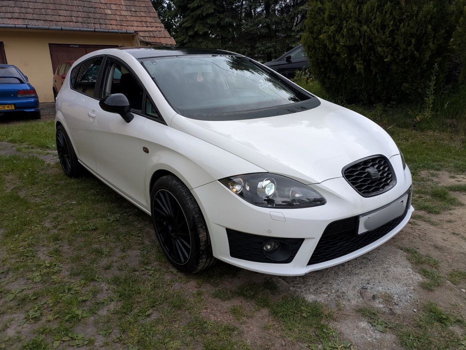 Seat Leon FR 2.0 TFSI 211KM 2012 Bixenon Navi Czujniki Felgi 18" Cupra