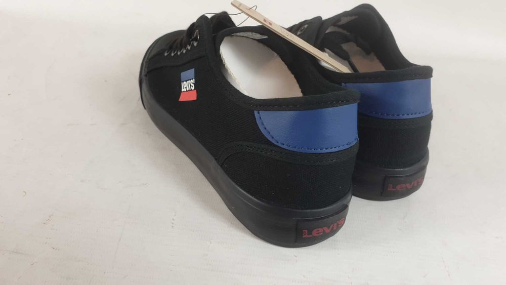 levis trampki  nowe   TENISÓWKI DAMSKIE ROZ 38