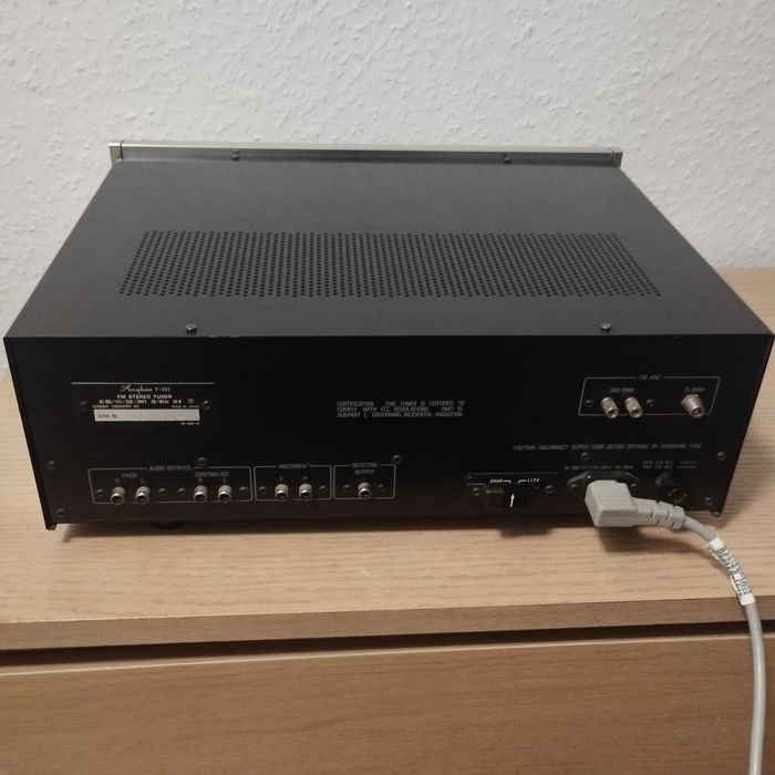 Radio Tuner ACCUPHASE T 101, stan idealny.