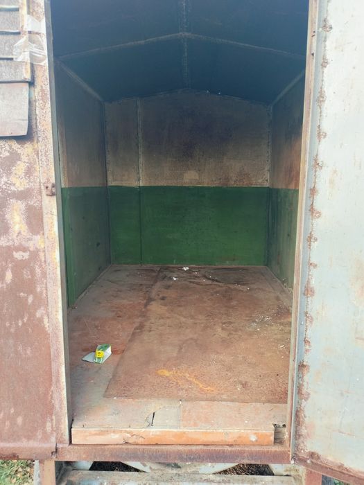 Прицеп, битовка, будка