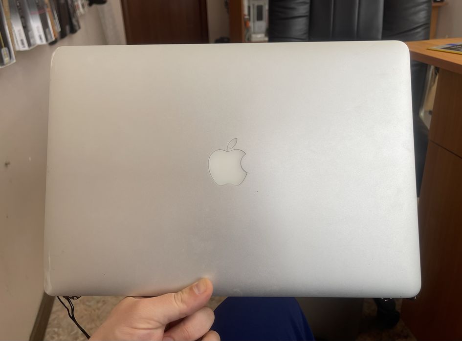 Матрица Apple MacBook A1304, A1398 в сборе с крышкой б/у