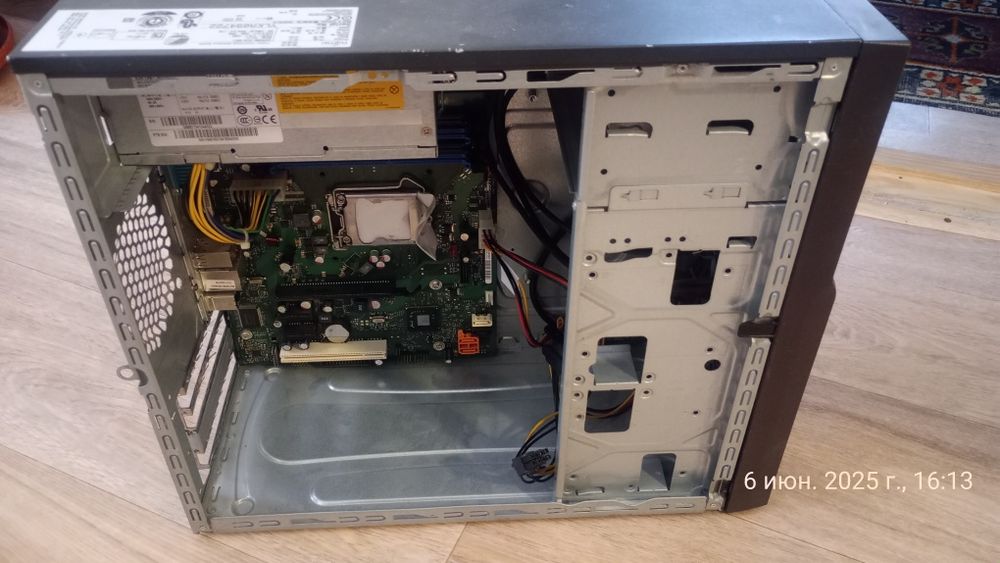 Продам материнскую плату, системный блок, блок питания FUJITSU