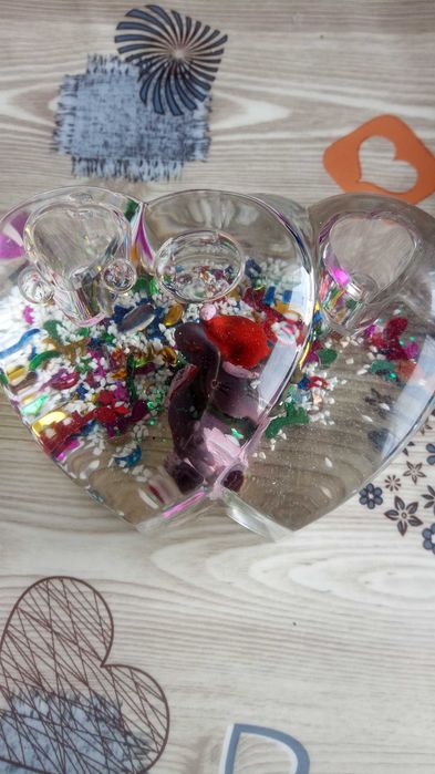 Подставки на письменный стол для ручек.