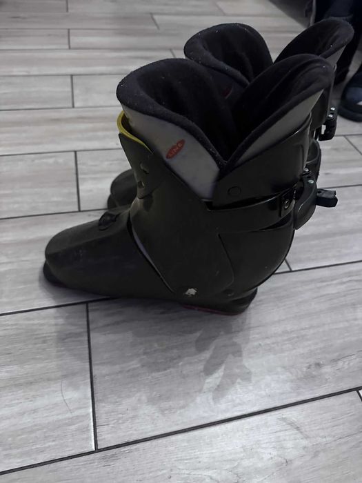 Buty Snowboard 39 2 zapięciowe 250-255