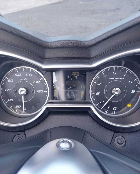 Yamaha X-Max TechMax