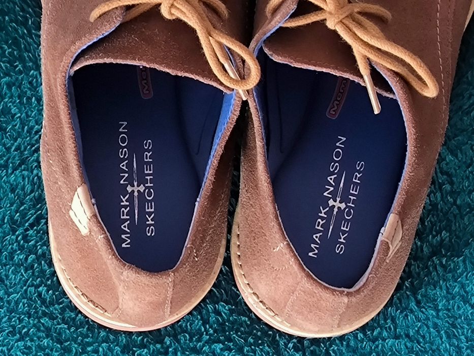 Zamszowe półbuty Skechers rozm. 45