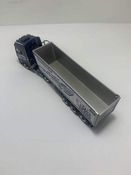 MAN TGX XXL SZ Herpa escala 1/87