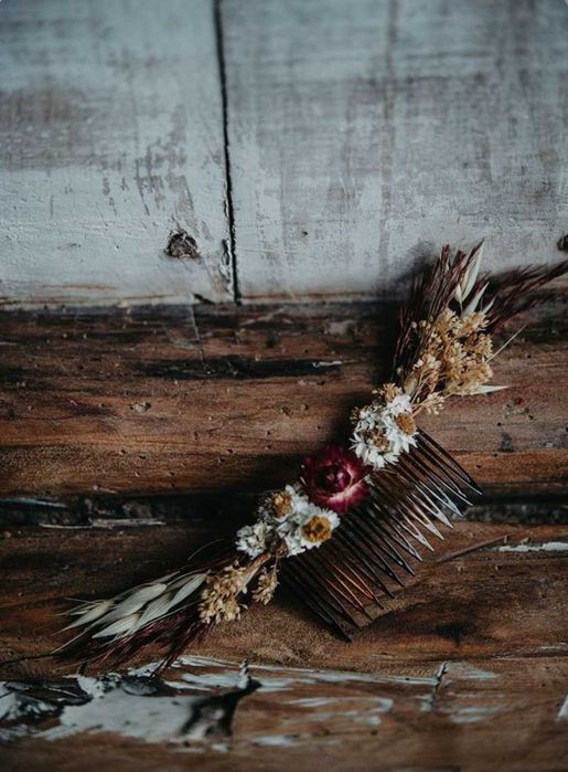 Grzebyk ozdoba naturalna włosów