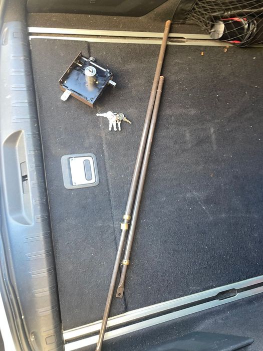 Fechadura para porta de entrada