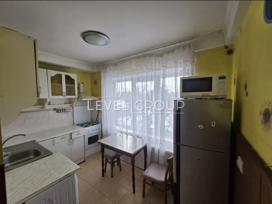 Продаж 2 кімн. квартири, Дніпровський р-н, Братиславська